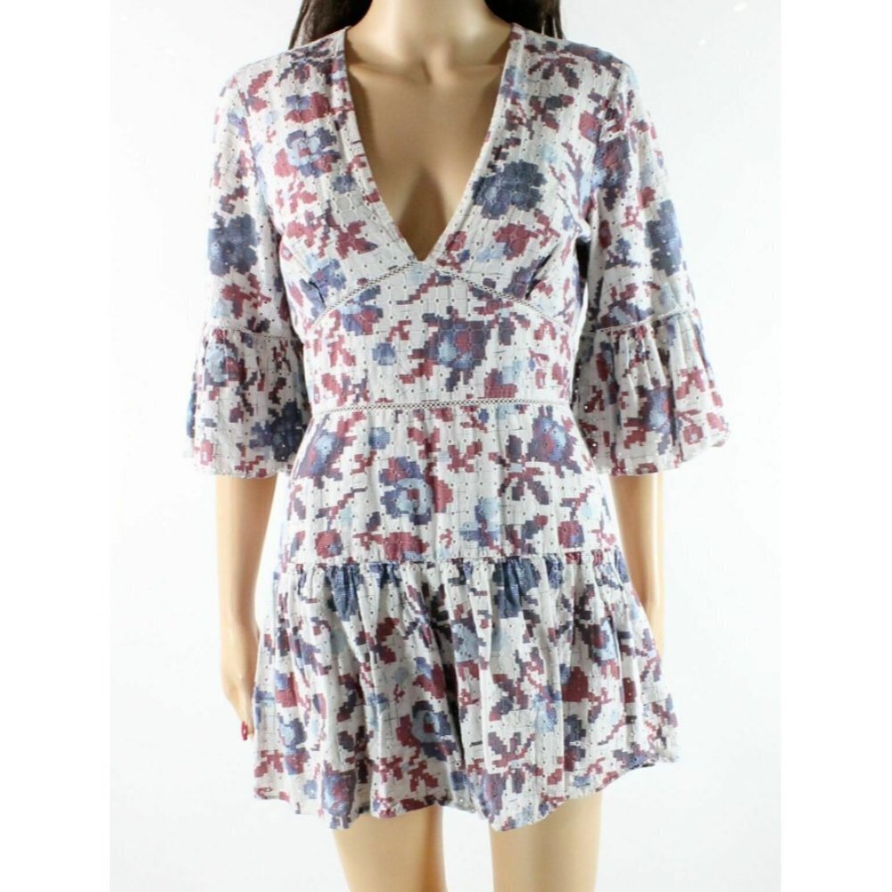 Thakoon White Floral Cotton Eyelet Bell Sleeve Romper Size Small AS-IS